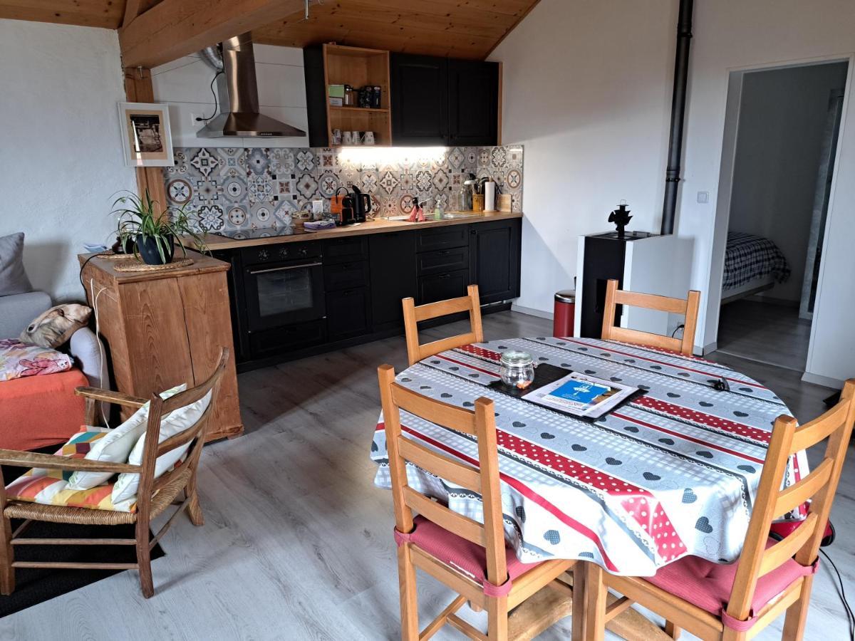 Charmante maison indépendante au coeur du Lavaux, Cully, cuisine, WiFi Exterior foto